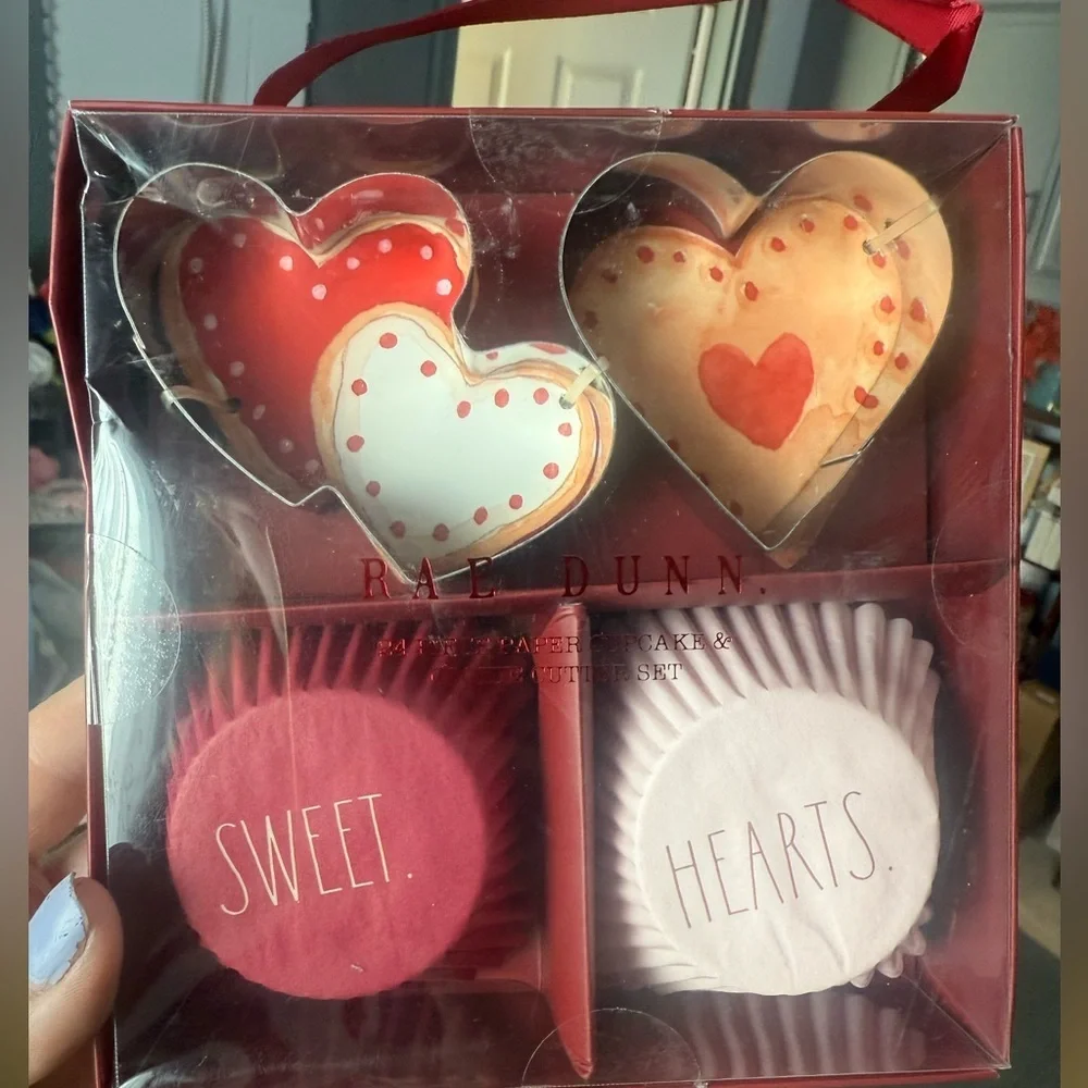 Rae Dunn Sweet Hearts Cupcake Wrapper and Cookie Cutter Set